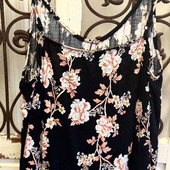 NWT LASCANA ADJUSTABLE FLORAL TANK DRESS. 2-in-one look - Picture 6 of 9